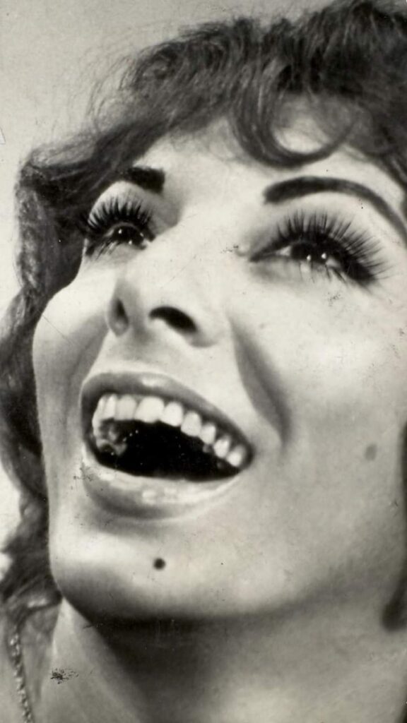 totem-caio-martins--576x1024